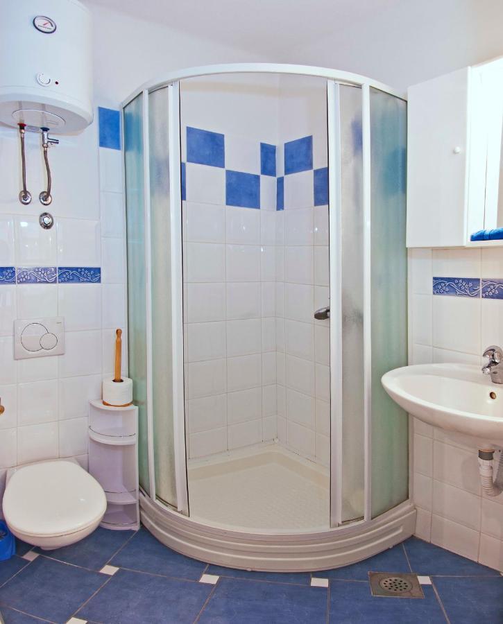 Big Blue Old Town Centre Apartment Дубровник Екстериор снимка